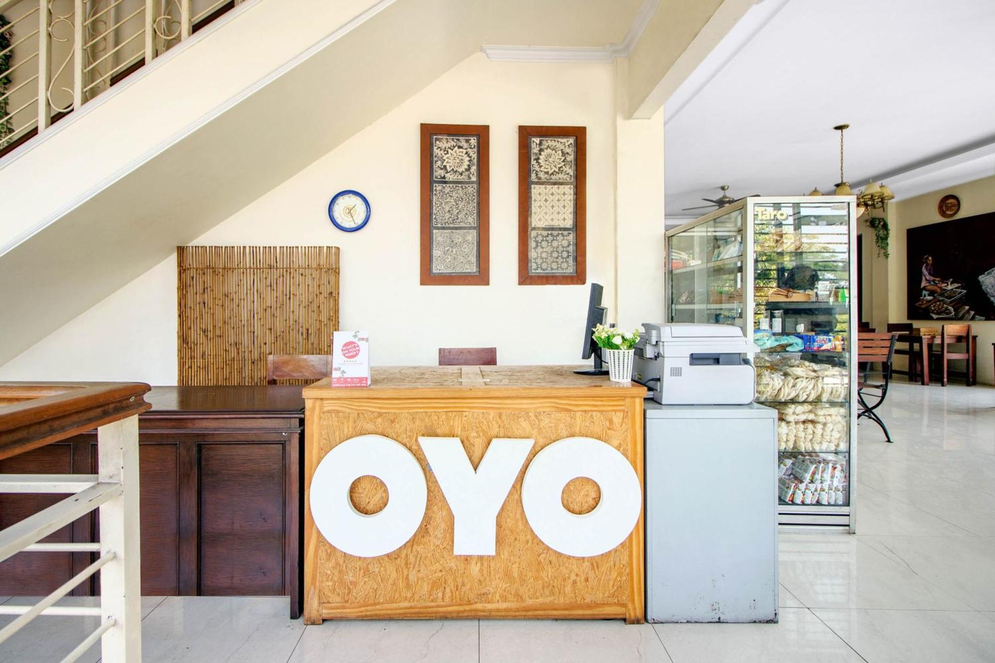Super Oyo 250 De'Gadri Ndalem Hotell Jarakan Eksteriør bilde